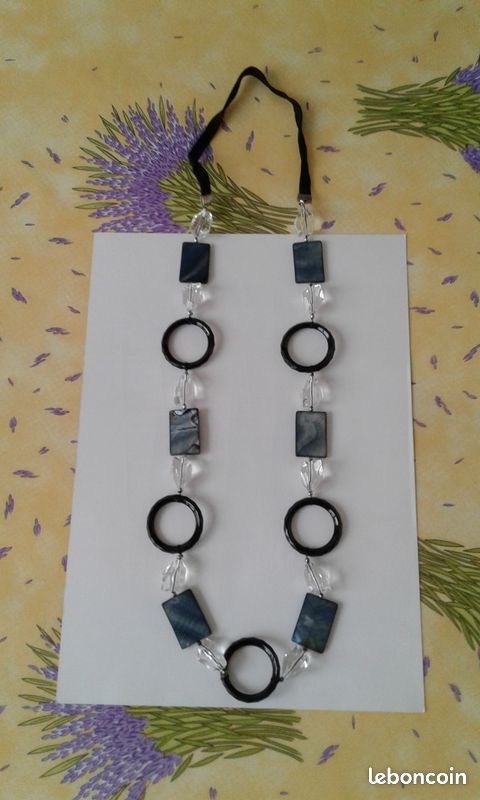 Collier fantaisie - très bon état (image 2)
