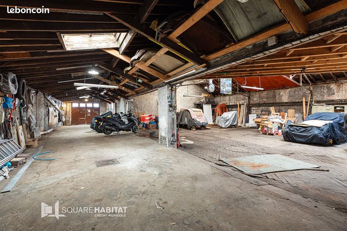 Immeuble 7 pièces 370 m²