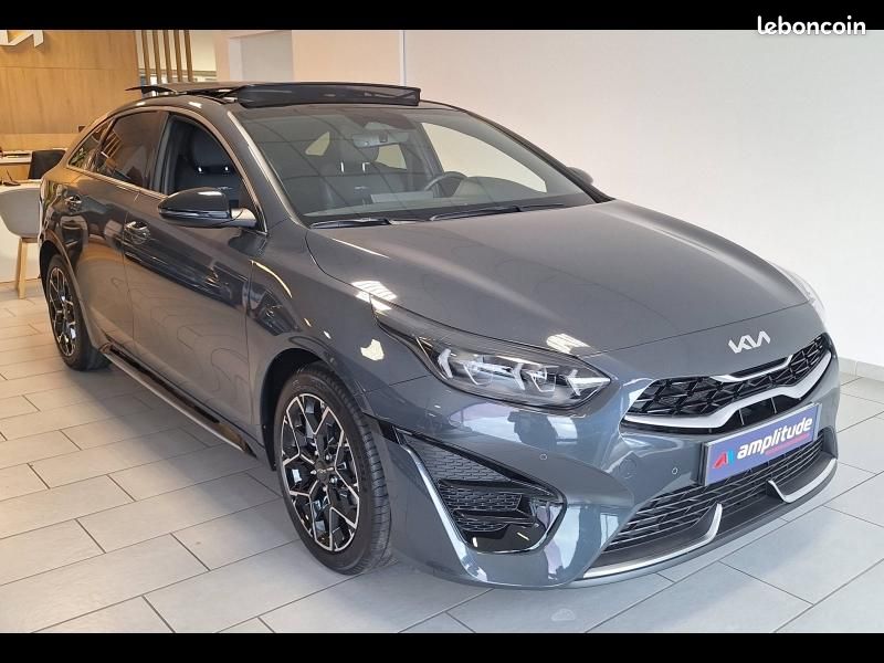 Kia ProCeed 1.5 T-GDi 140ch GT-line Premium DCT7 (image 3)