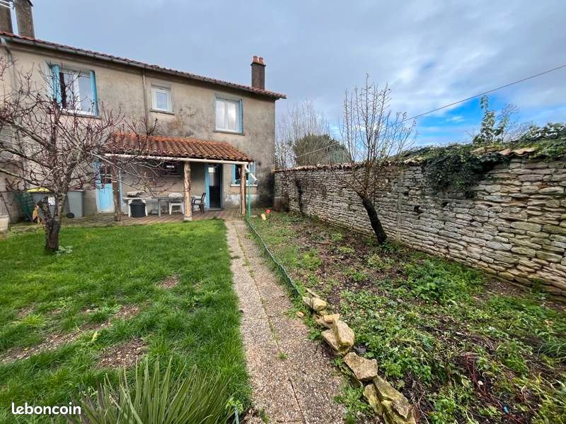 Maison 5 pièces 78 m² · à Mauzé-sur-le-Mignon · 78 m² · 130 000 €