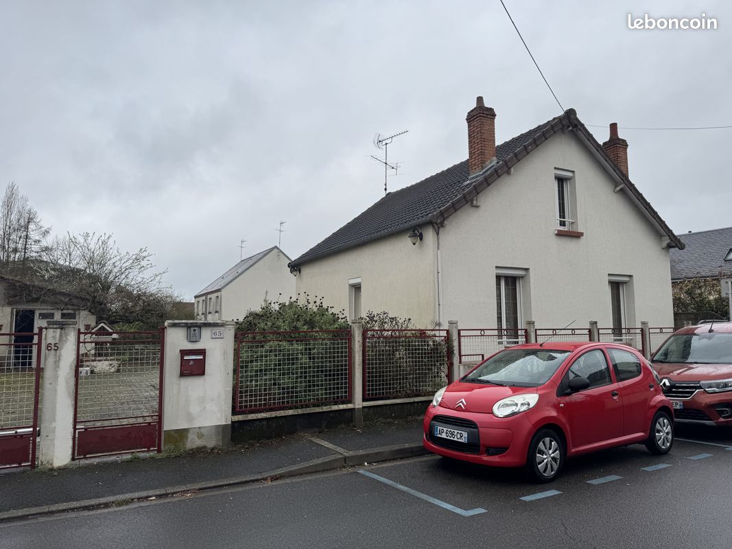 Maison 5 pièces 76 m² · à Fleury-les-Aubrais · 76 m² · 216 000 €