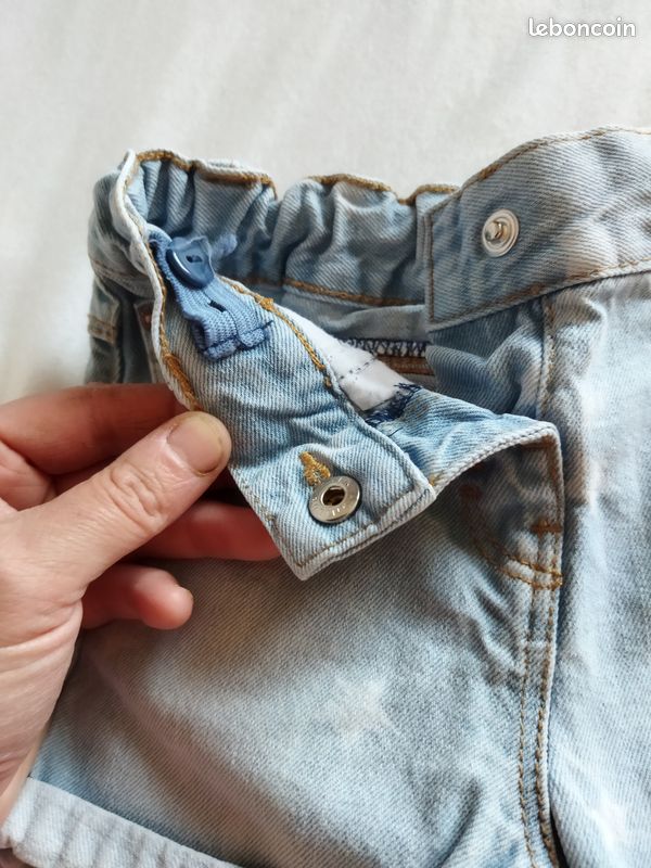 Short jean étoiles taille ajustable (image 3)