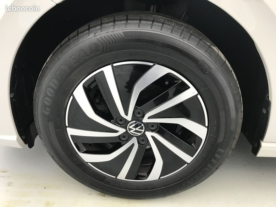 VOLKSWAGEN Polo 1.0 TSI 95 S&S BVM5 Life Business (image 9)