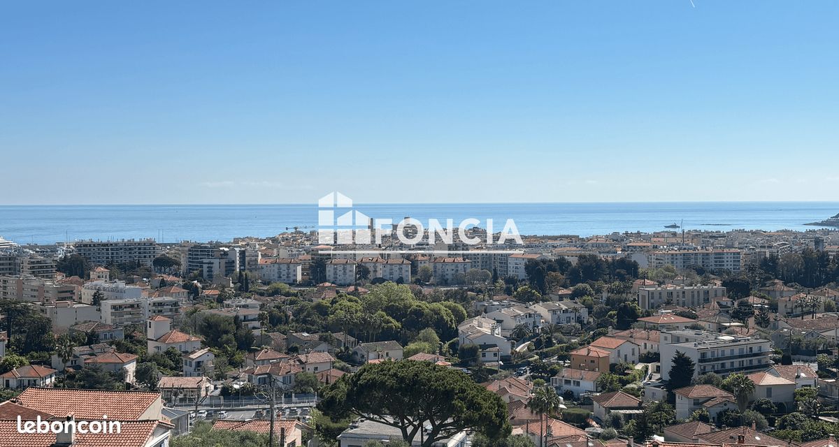 Appartement 2 pièces 51 m² · à Antibes · 51 m² · 269 000 €