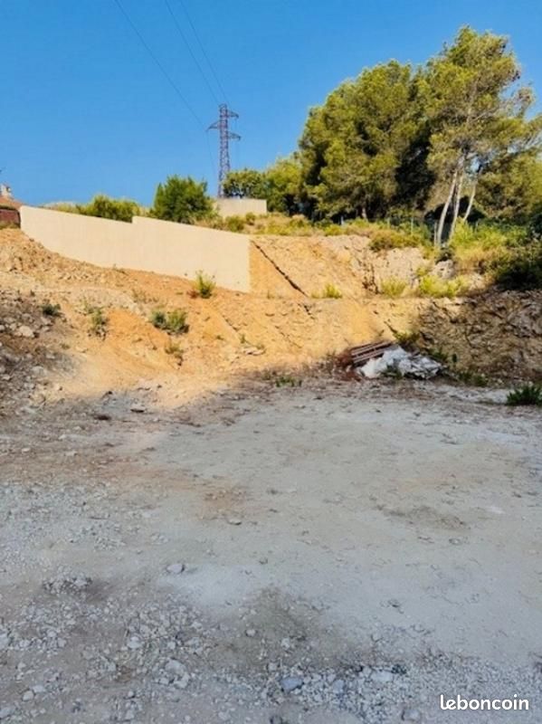 Terrain 490 m² · à Martigues · 170 000 €