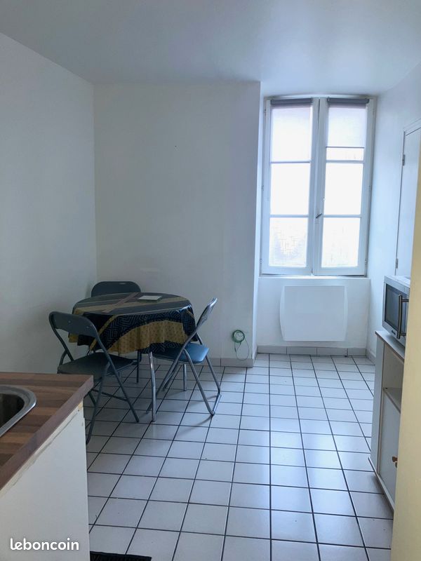 Appartement 2 pièces 23 m² · à Guéret · 23 m² · 390 €/mois