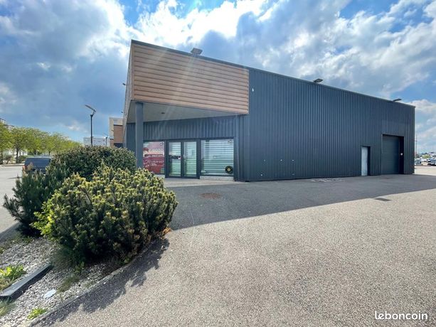 Immeuble 1 150 m² Nevers
