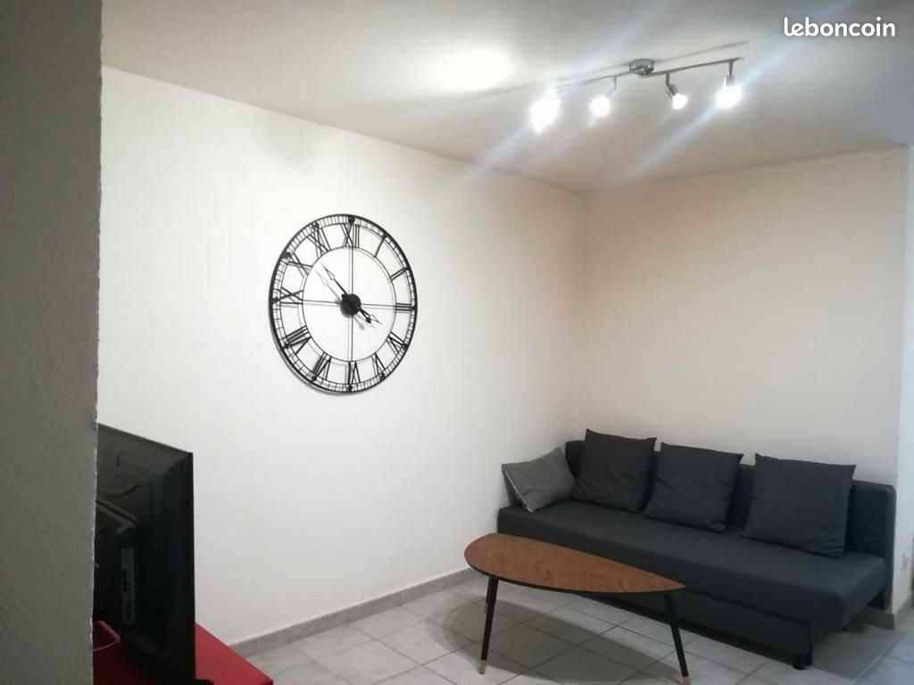 Appartement 3 pièces 40 m² · à Pézenas · 40 m² · 530 €