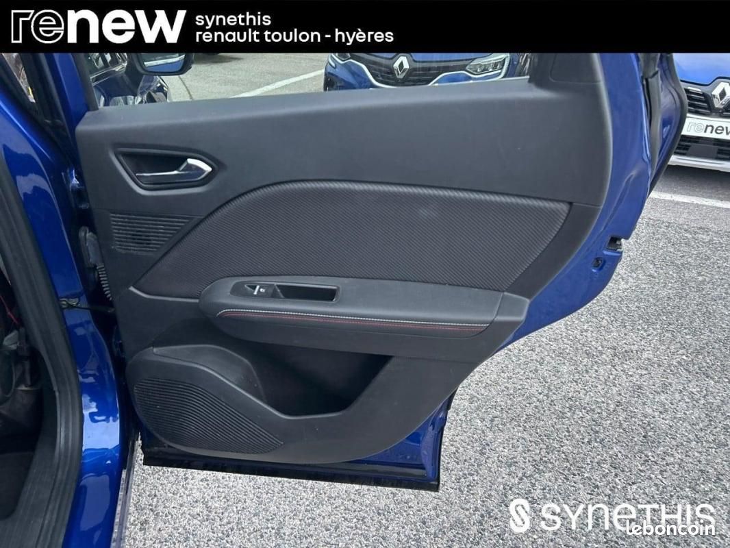Renault Captur E-Tech 145 - 21B R.S. Line (image 21)