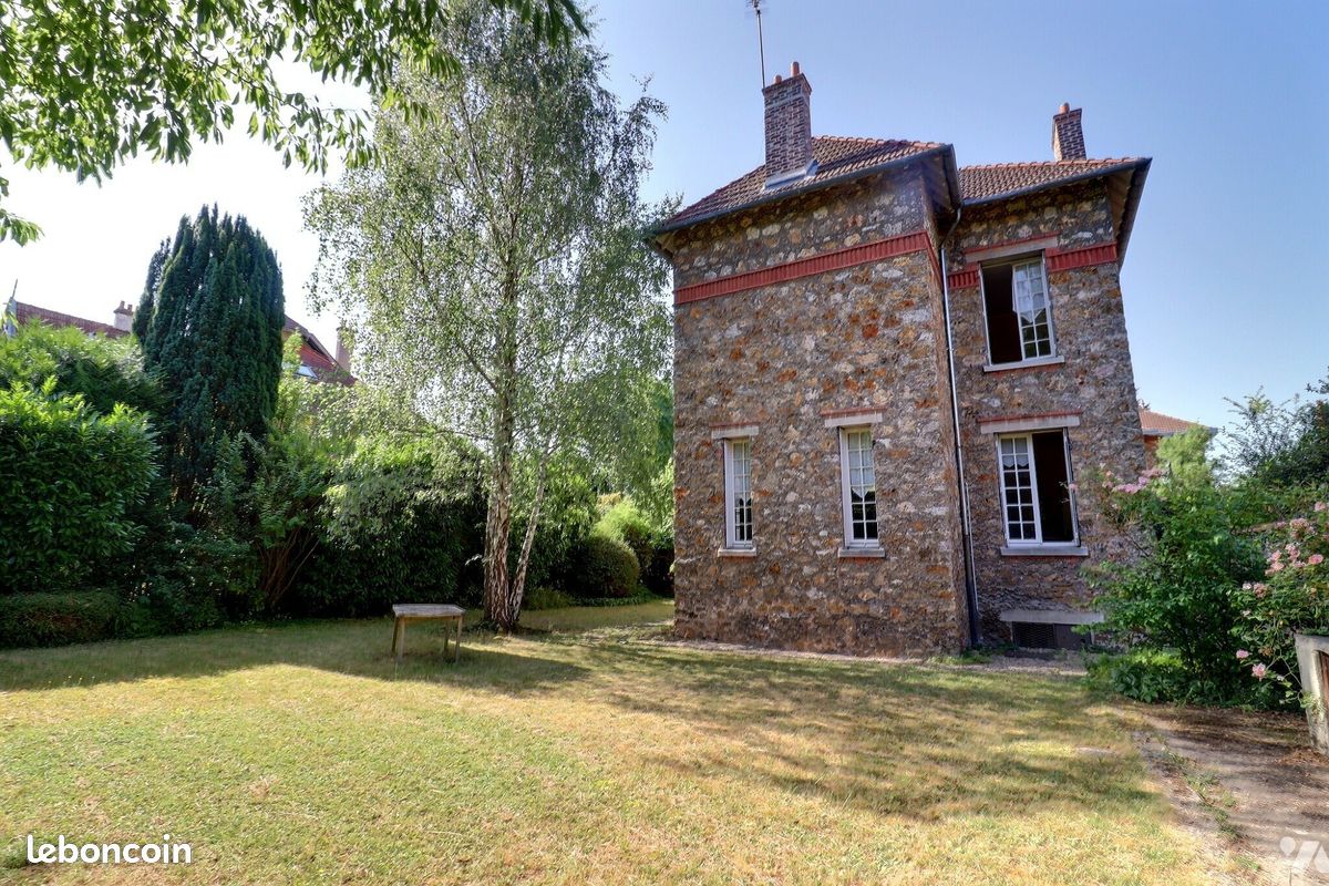 Maison 8 pièces 175 m² · à Bourg-la-Reine · 175 m² · 995 000 €
