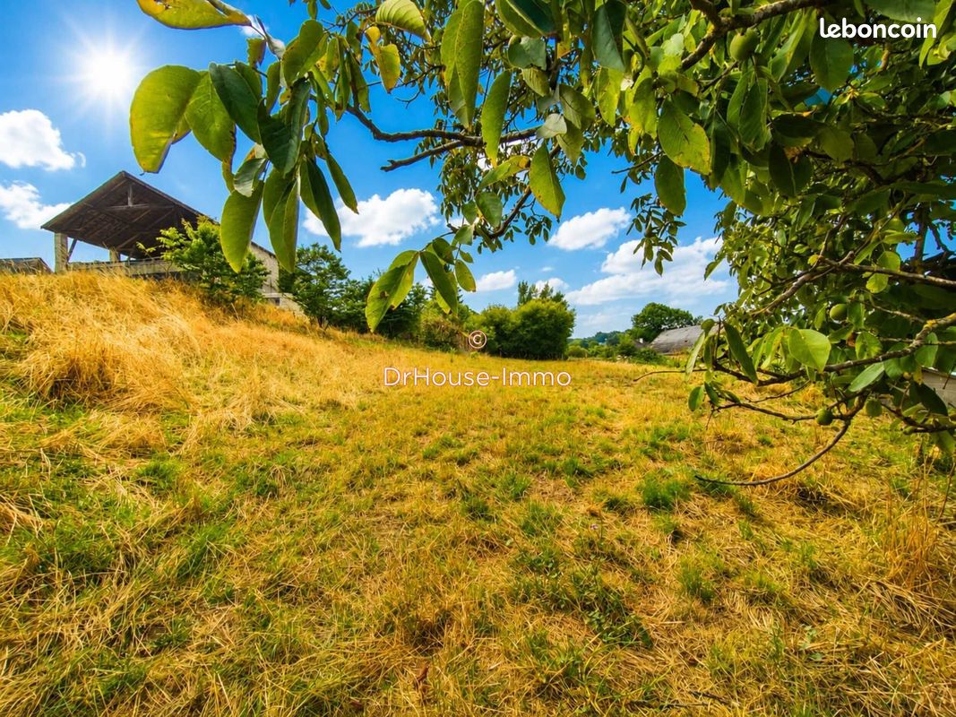 Terrain 3720 m² · à Moumour · 3 720 m² · 66 000 €