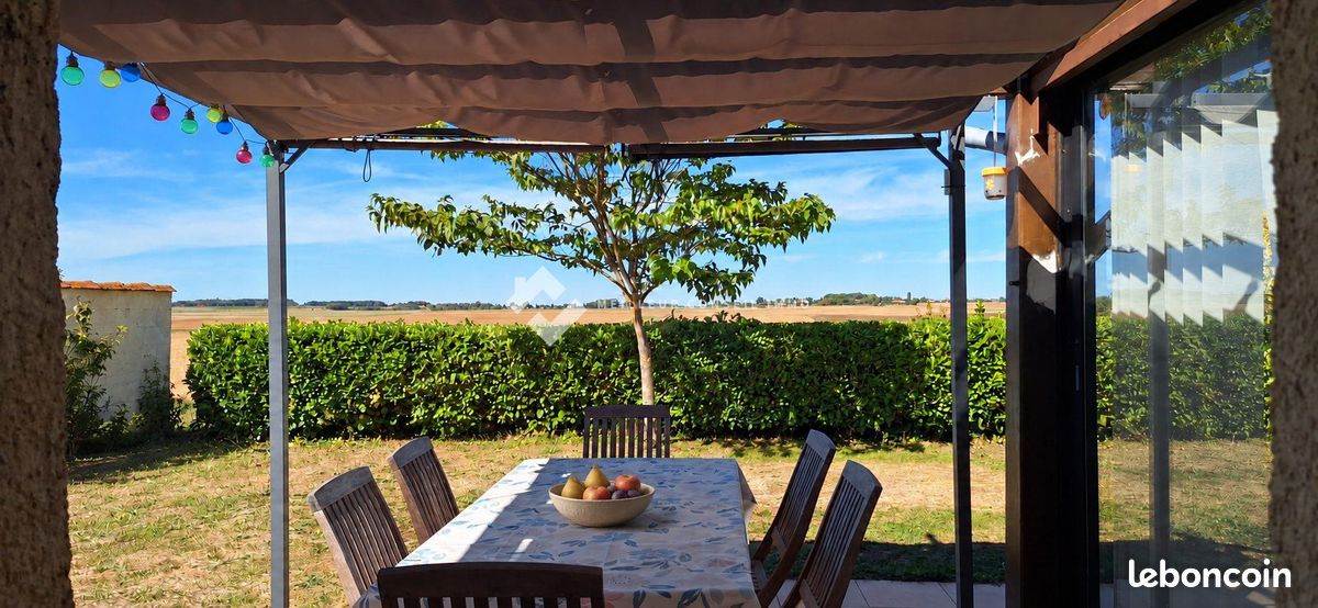 Maison 4 pièces 108 m² · à Neuville-de-Poitou · 108 m² · 196 000 €