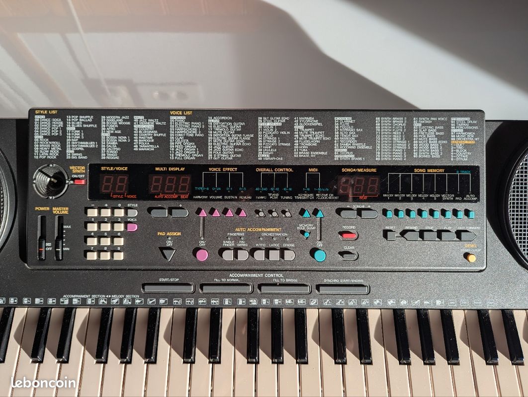 Yamaha PSS-795 (image 3)