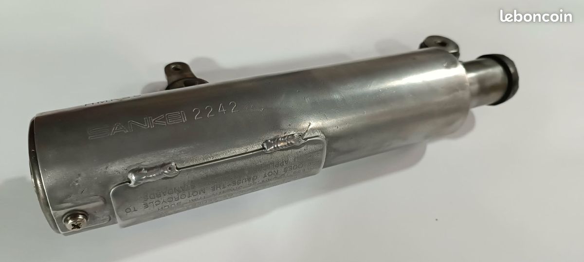 Silencieux cross pièce d'origine honda cr 125 1986 sankei 2242 (image 1)