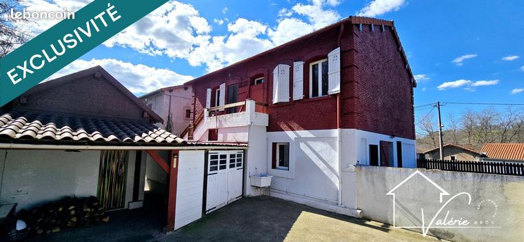 Propriété 7 pièces 171 m²