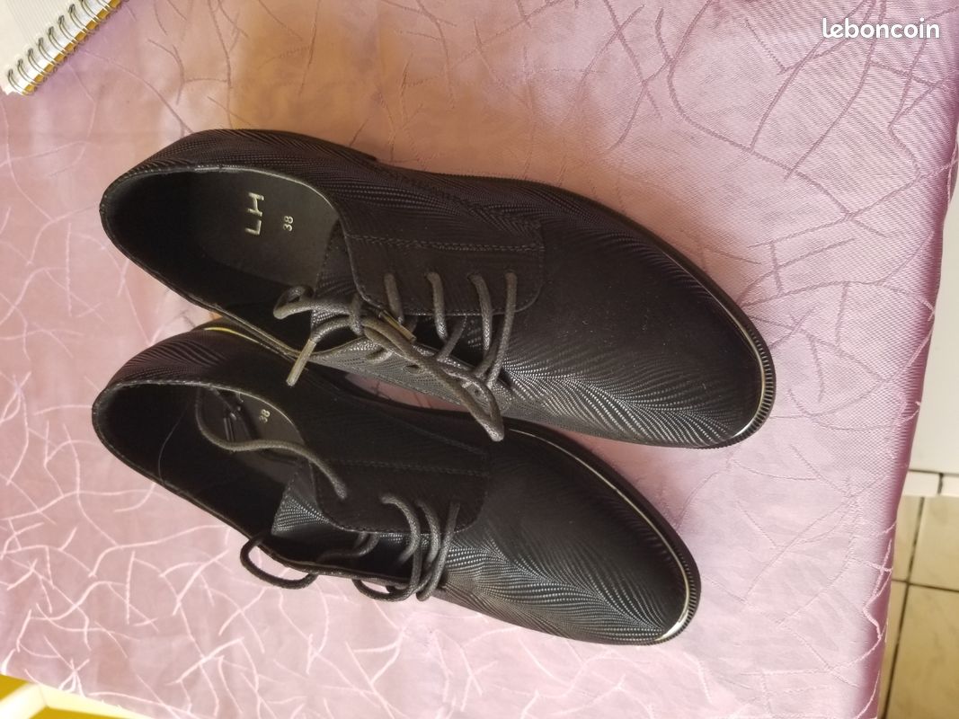 Chaussures femmes derbies (image 1)