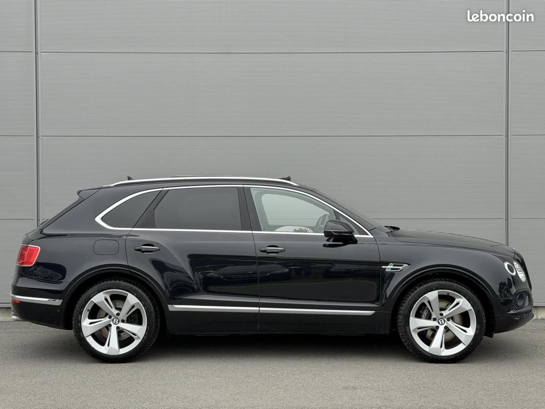 Bentley Bentayga V8 DIESEL 4.0 435 CH 4WD / REVISION 2026 OK (image 2)