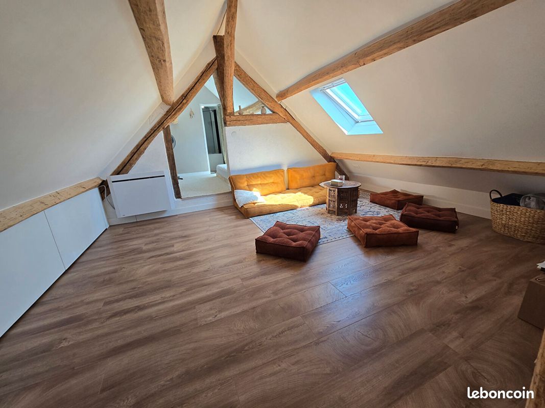 Appartement 1 pièce 37 m² · à Le Mesnil-en-Thelle · 37 m² · 800 €/mois