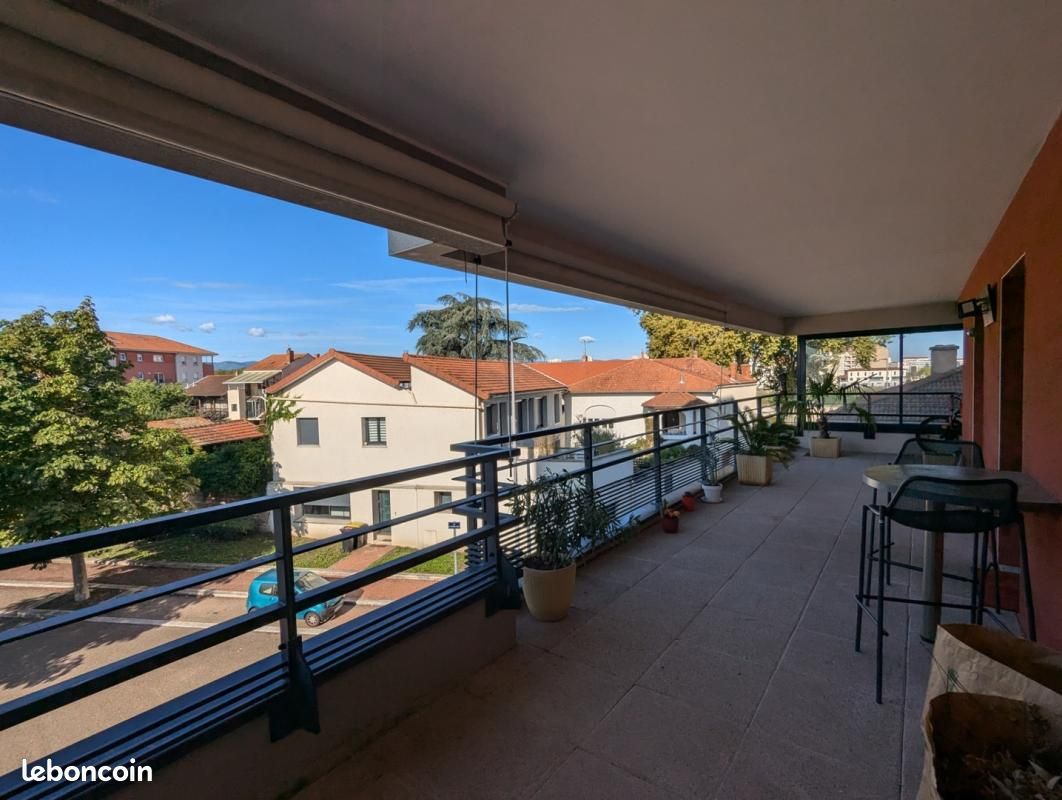 Appartement 4 pièces 78 m² · à Le Coteau · 78 m² · 249 000 €