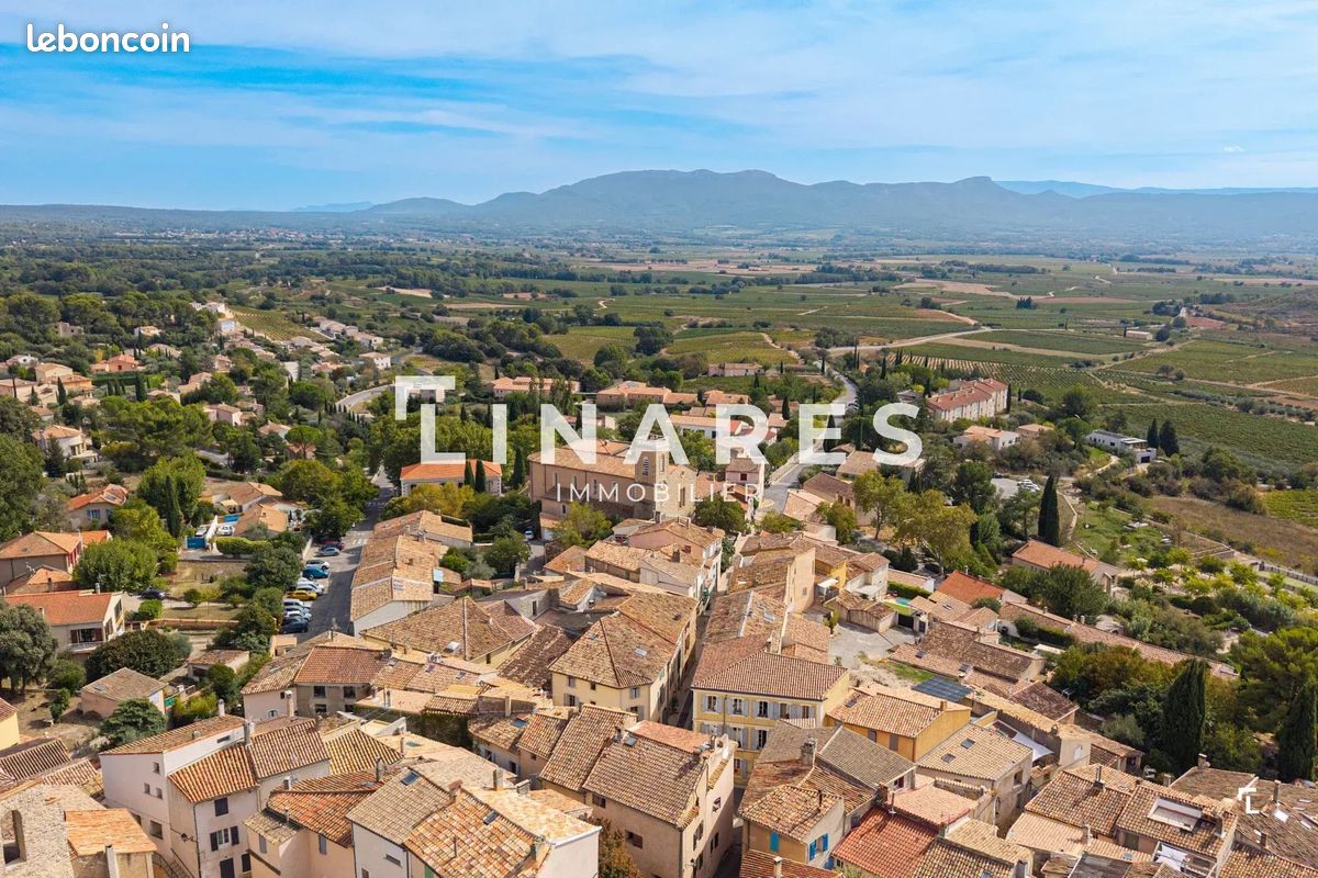 Maison 12 pièces 225 m² · à Puyloubier · 225 m² · 260 000 €