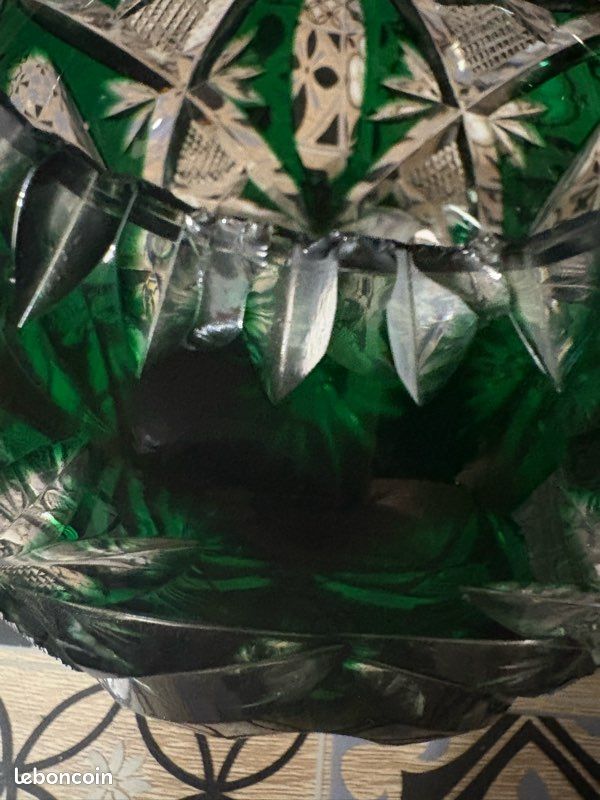 Vase Boule En Cristal Vert - Saint Louis - Très Bon état
