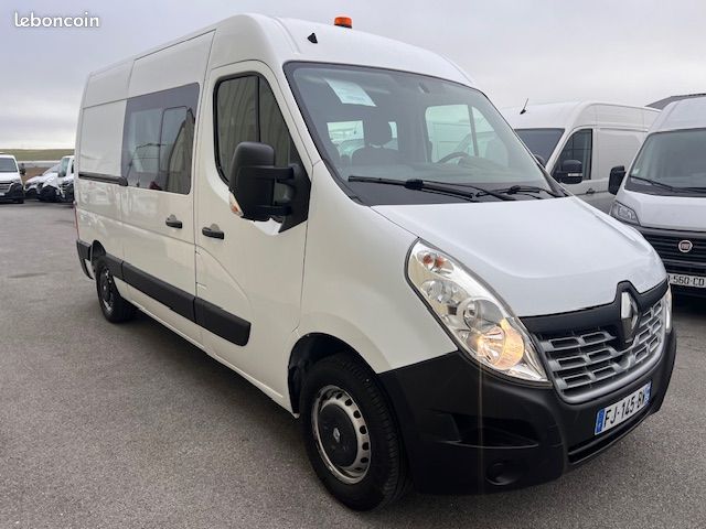 12990 HT - RENAULT Master L2H2 Cabine Approfondie 7 places DCI 130 Grand Confort GPS 2,3 L - 07/2019 - 109800 kms (image 2)