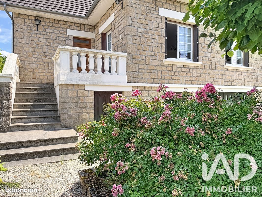 Maison 4 pièces 96 m² · à Le Lonzac · 96 m² · 173 000 €