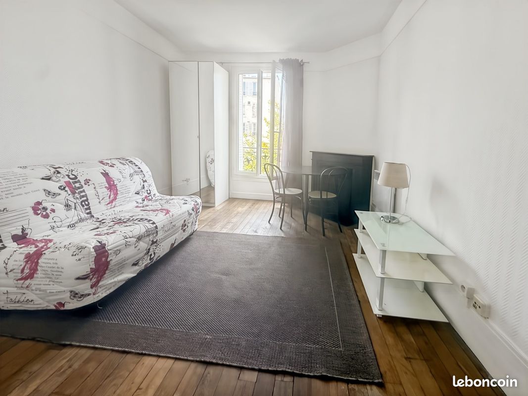 Appartement 1 pièce 22 m² · à Courbevoie · 22 m² · 170 000 €