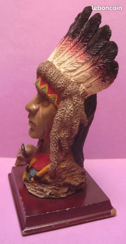 Statue / Statuette Buste De Chef Indien - Coiffe Plumes Et Tête De Bison / Buffle - The Peggy's Collection (image 7)