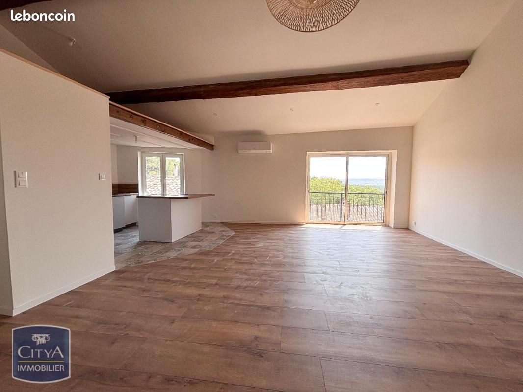 Maison 3 pièces 74 m² · à Bouilhonnac · 74 m² · 680 €