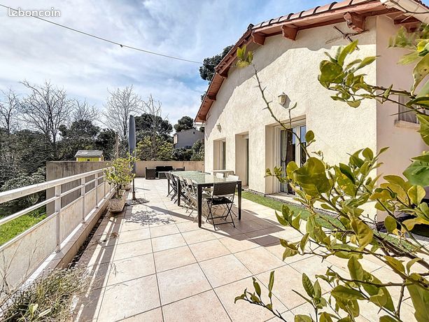 Maison 9 pièces 175 m²