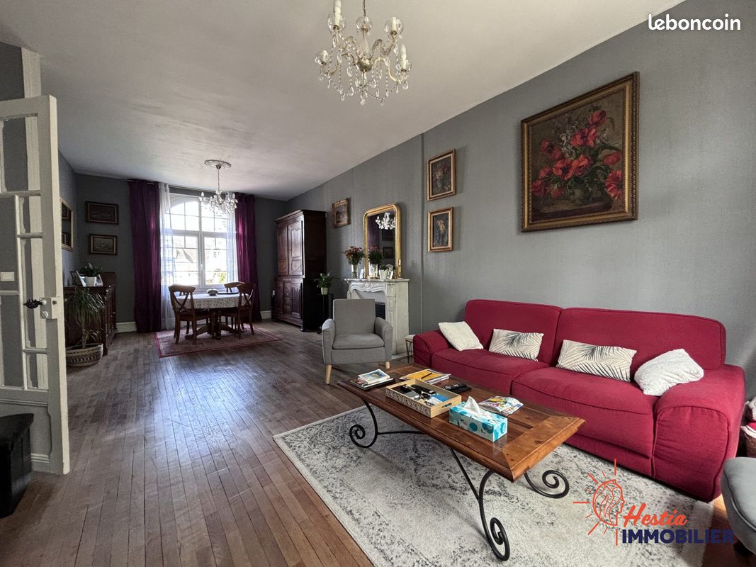 Maison 8 pièces 175 m² · à Châlons-en-Champagne · 175 m² · 259 500 €