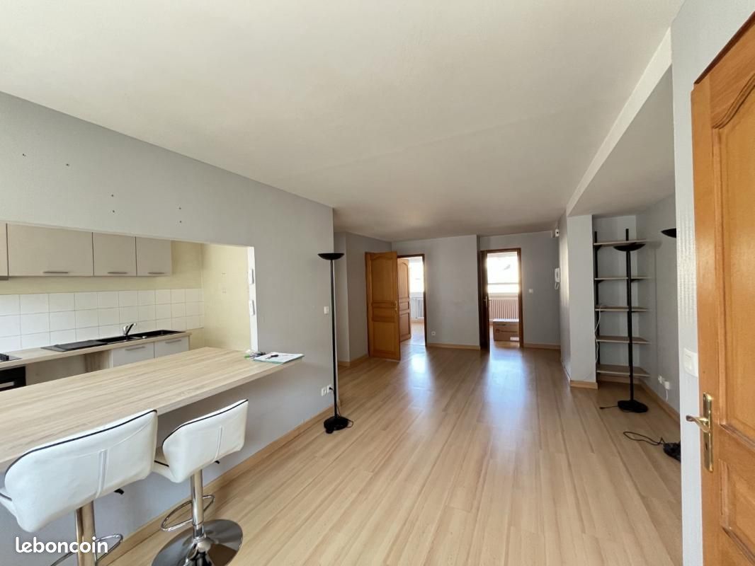 Appartement 4 pièces 74 m² · à Le Mans · 74 m² · 950 €/mois