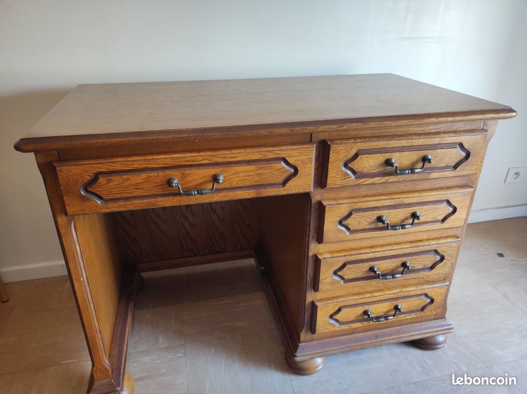 Bureau Ministre Vintage En Bois Massif – 5 Tiroirs + – Marron – 145 Cm
