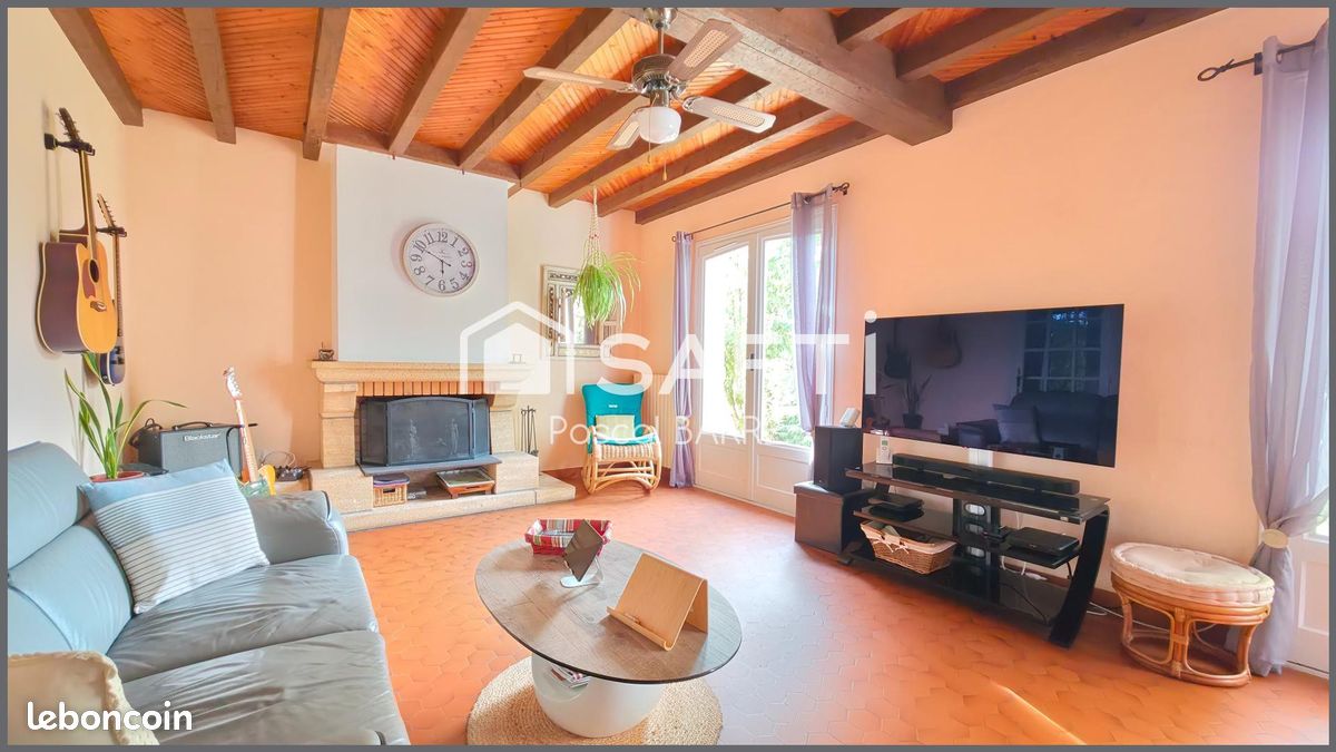 Maison 5 pièces 144 m² · à Landeronde · 144 m² · 231 000 €