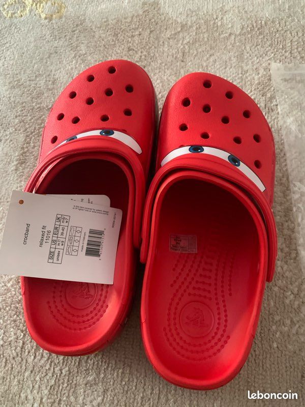 Crocs CARS taille 39/40 (image 2)