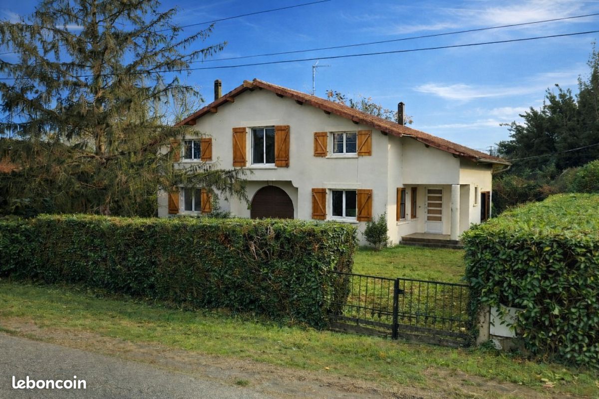 Local 140 m² Dax (image 1)