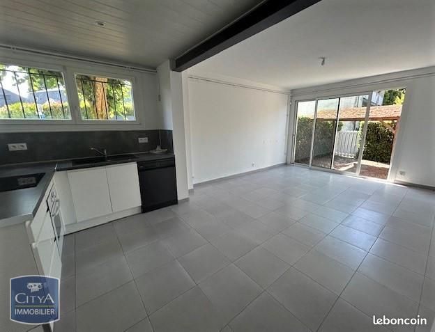 Appartement 3 pièces 64 m² · à Cholet · 64 m² · 685 €