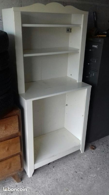 Meuble blanc (image 1)