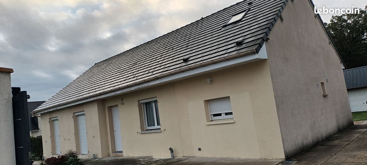 Maison 6 pièces 102 m² · à Saint-Pierre-des-Fleurs · 102 m² · 1 300 €/mois