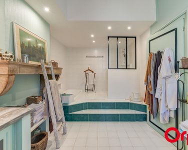 Maison 1 585 000 € - 407 m²