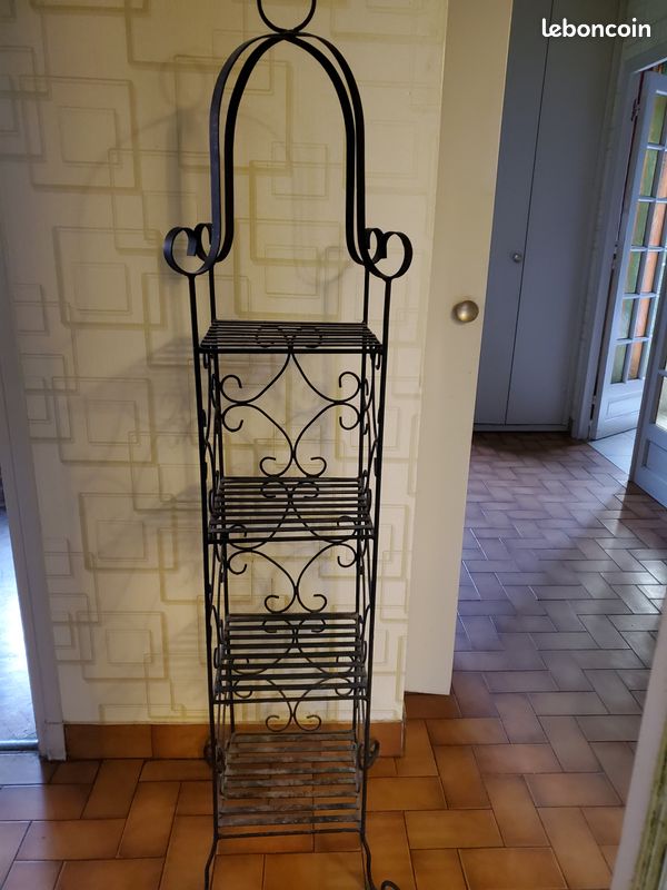Etagère fer forgé (image 1)