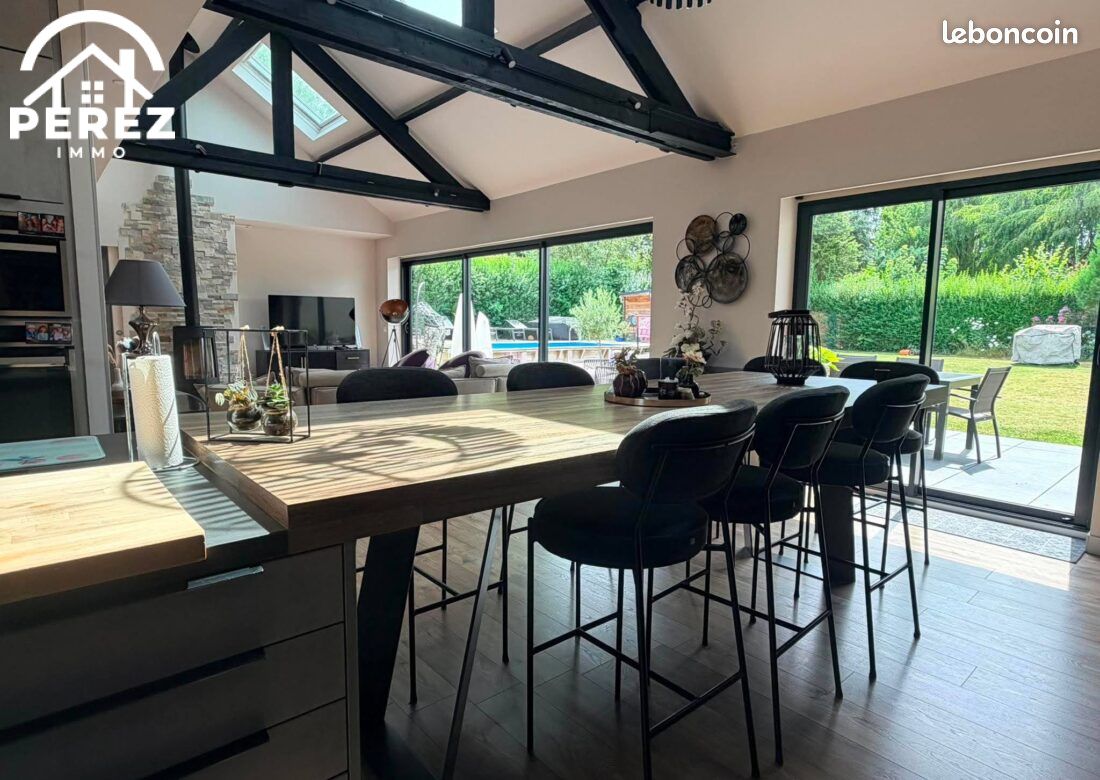 Maison 6 pièces 153 m² · à Roncq · 153 m² · 695 000 €