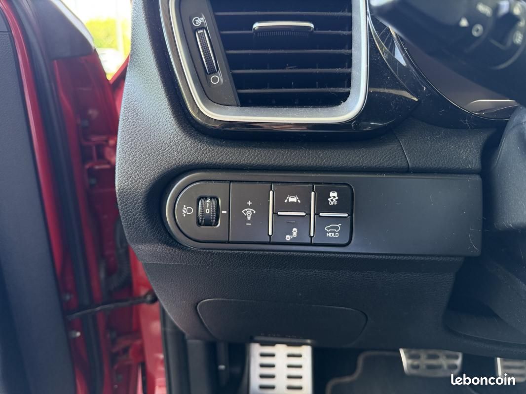 Kia Pro_cee'd 1.6 CRDI 136 DCT7 GT LINE PREMIUM (image 10)
