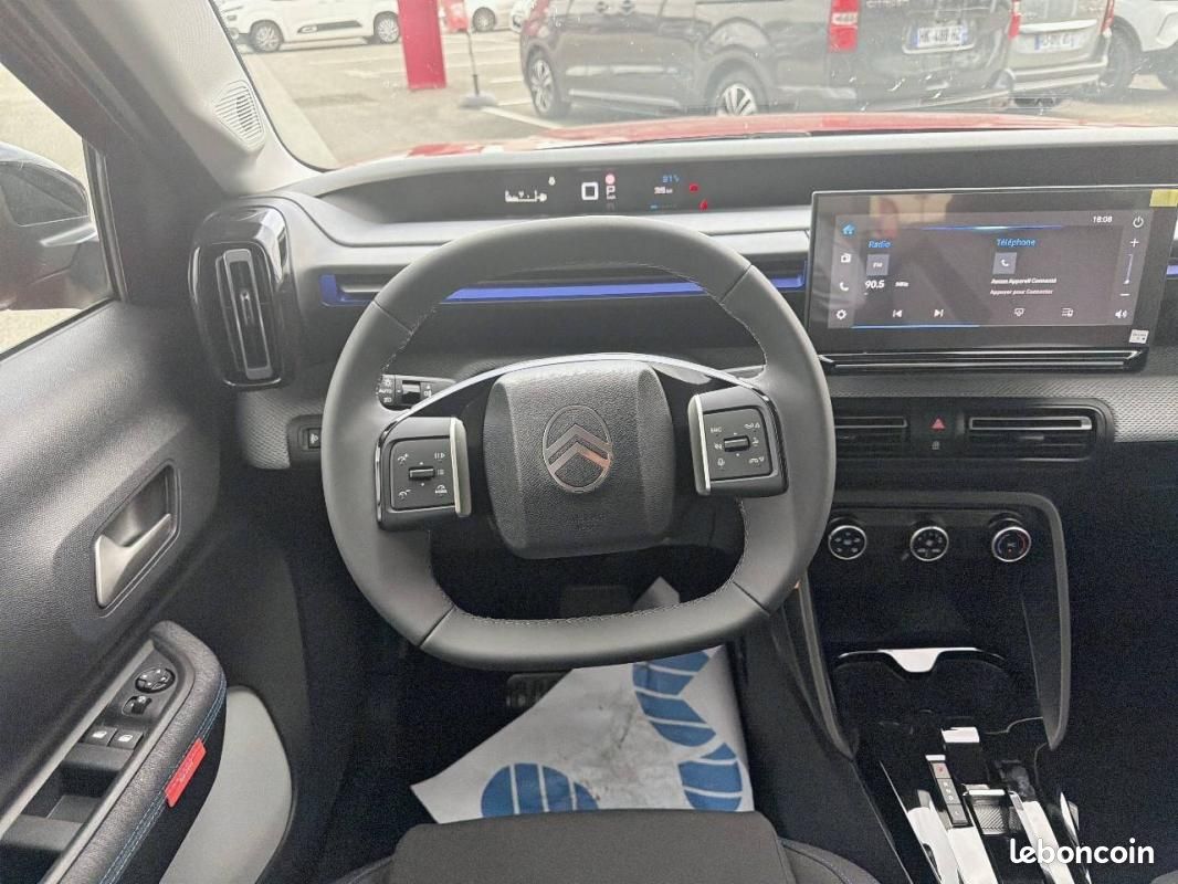 Citroën C3 Hybride 110 ch Automatique - Plus (image 17)