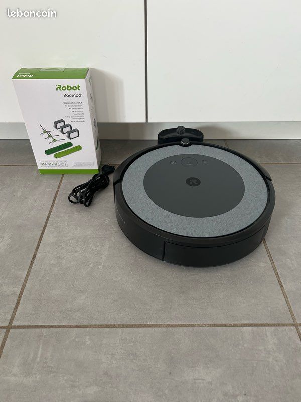 iRobot Roomba i3 3550 Robot Aspirateur avec Benin