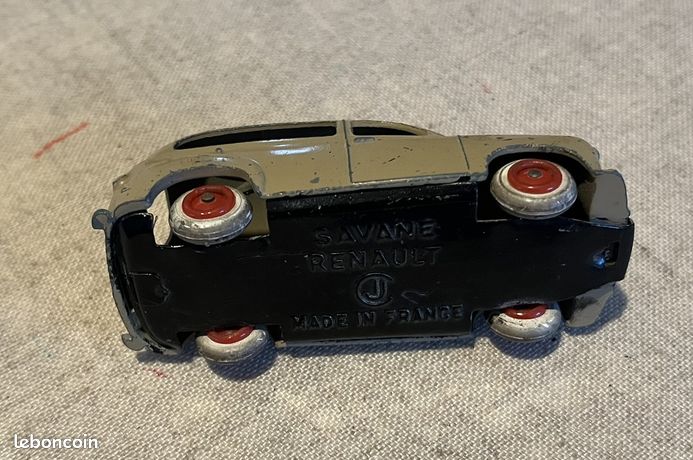 Miniature CIJ Renault Savane – Voiture En Plomb – Occasion Avec Boîte
