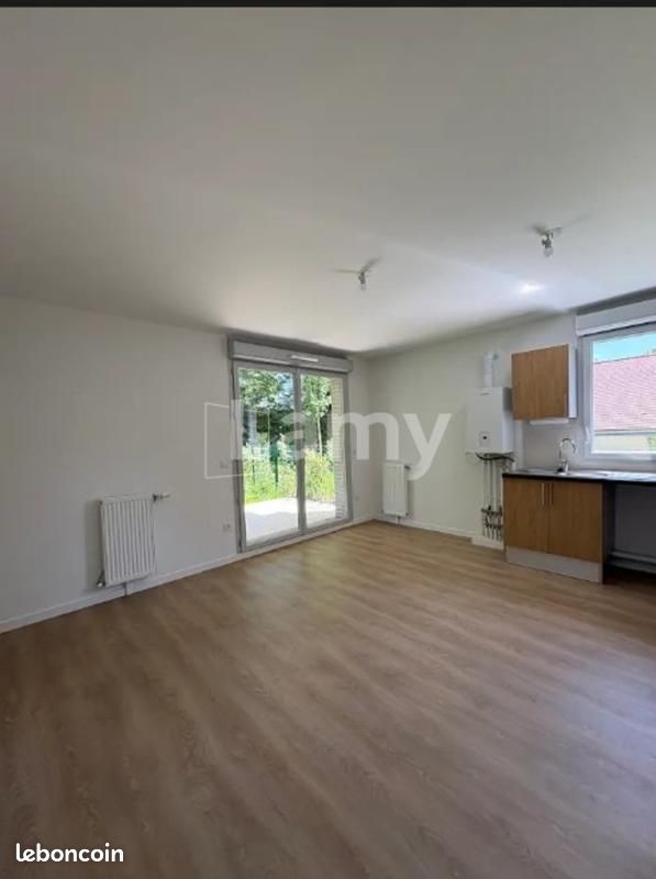 Appartement 2 pièces 42 m² · à Étampes · 42 m² · 643 €