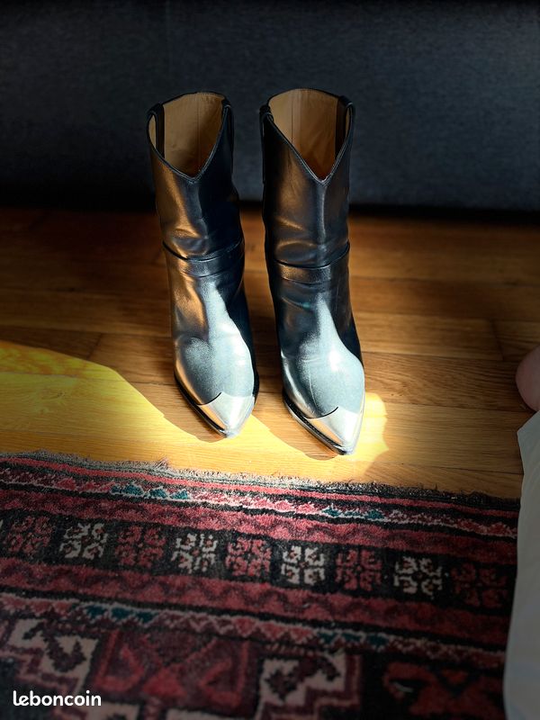 Isabelle marant boots (image 2)