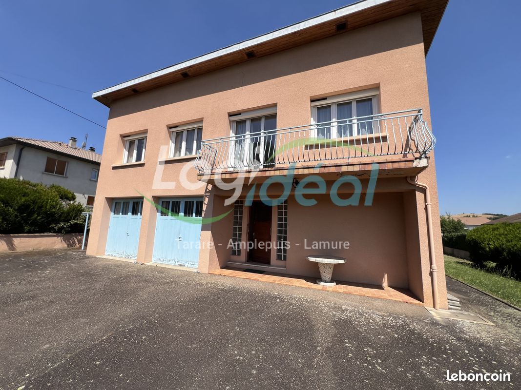 Maison 6 pièces 114 m² · à Amplepuis · 114 m² · 179 000 €